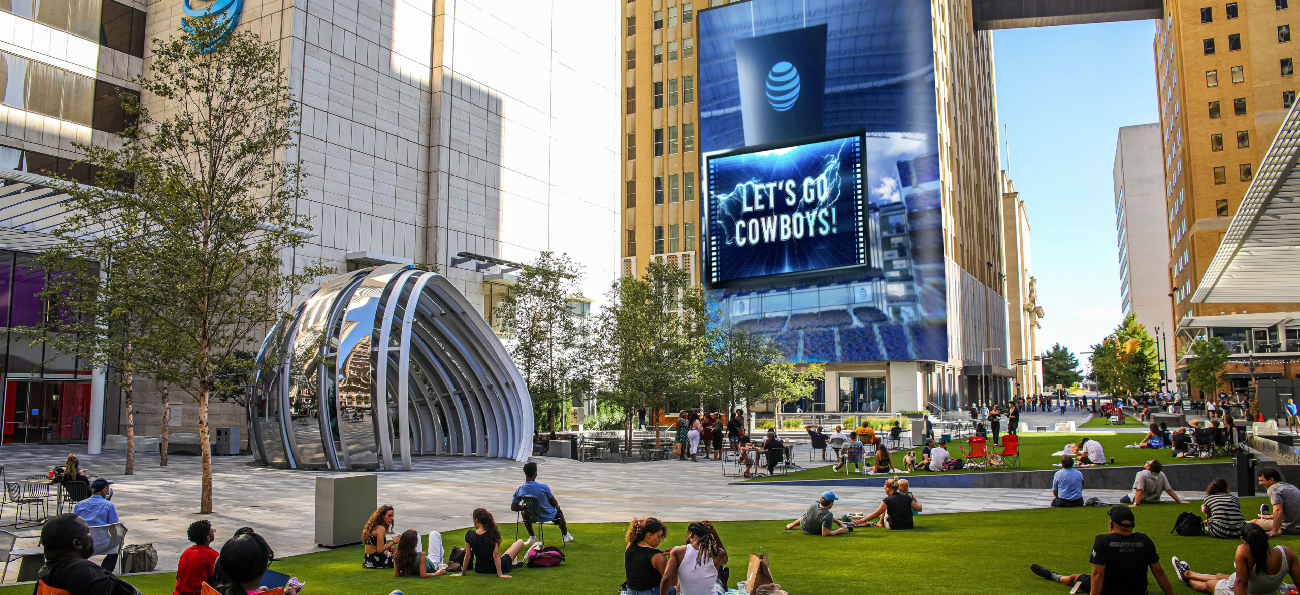 AT&T Stadium's Miller Lite House invites fans back for Cowboys